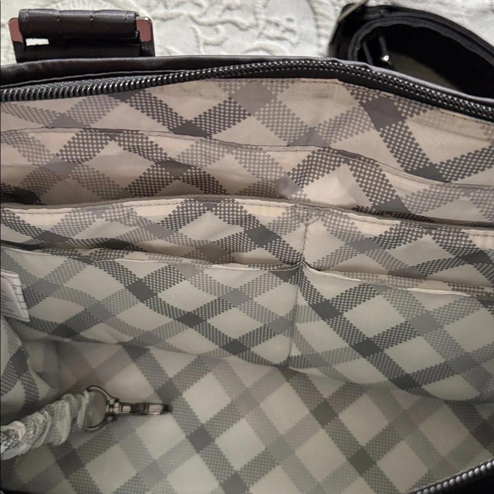 Lug Dilly Dally in Black - Picture 5 of 7